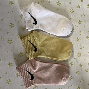 Nike White yellow pink socks
